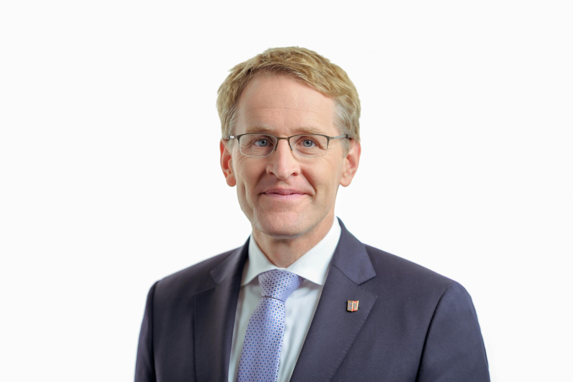 Porträtfoto des Ministerpräsidenten Daniel Günther